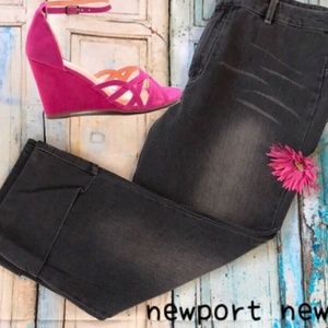 Jeanology denim capris